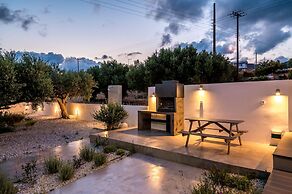 Nama Luxury Villa 250m From the sea Makry Gialos