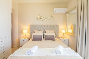 Diamond View Luxury on Your way to VAI Sitia