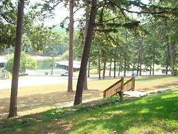 Mountain Harbor Queen Guest Room on Lake Ouachita by RedAwning