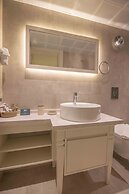 June Alaçatı (+15 Adult only)