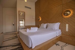 June Alaçatı (+15 Adult only)
