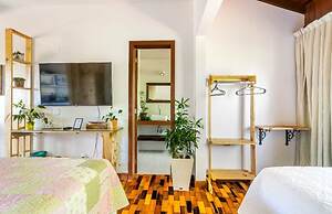 Refúgio Na Praia Guarda Do Embaú - SC