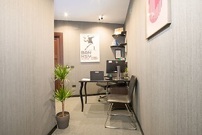 Rometobe Rooms & Hospitality