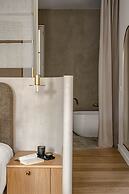 1.75 Paris La Source