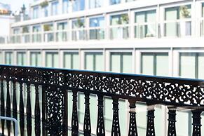 1.75 Paris La Source