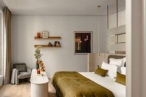 1.75 Paris La Source