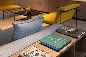 1.75 Paris La Source