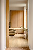 1.75 Paris La Source