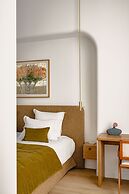 1.75 Paris La Source