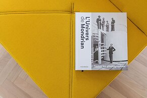 1.75 Paris La Source