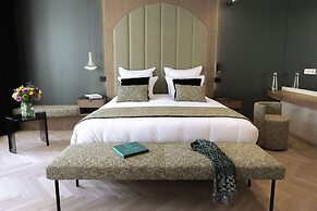 1.75 Paris La Source