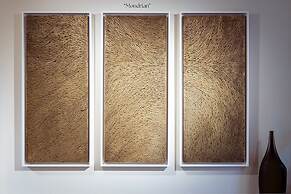 1.75 Paris La Source