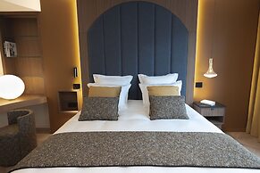 1.75 Paris La Source