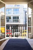 1.75 Paris La Source