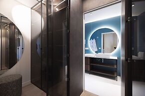 1.75 Paris La Source