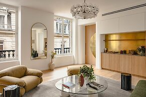 1.75 Paris La Source