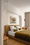 1.75 Paris La Source