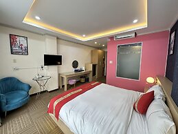 Capital O 1177 Saigon Sweet Hotel
