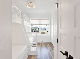 It's Navarre Too Sunny