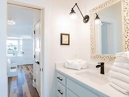 It's Navarre Too Sunny