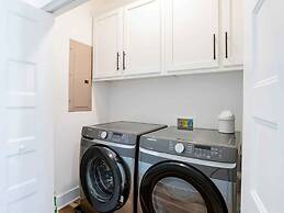 It's Navarre Too Sunny