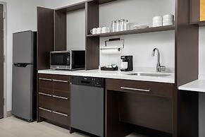 Home2 Suites by Hilton Orlando Southeast Nona