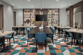 Hampton Inn Orlando Southeast Nona