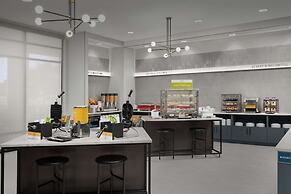 Hampton Inn Orlando Southeast Nona