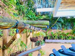 Luxury Villa In Aguacatala