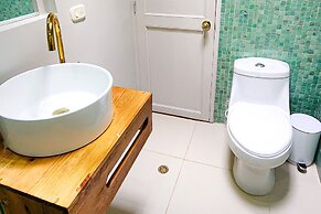 Luxury Villa In Aguacatala