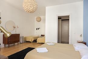 Lisbon Lounge Hostel