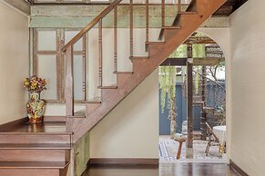 Priya Boutique House