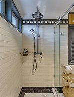 Priya Boutique House