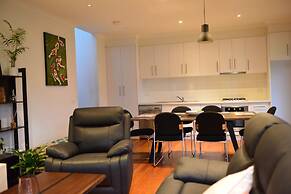 Cozy townhouse closer to the town center