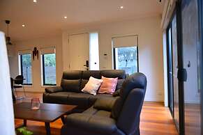 Cozy townhouse closer to the town center