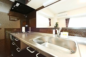 Sun Court Hondori Garden Hills