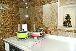 Sun Court Hondori Garden Hills