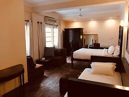 Courtyard Pujan Hotel