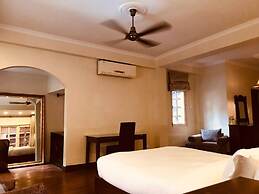 Courtyard Pujan Hotel