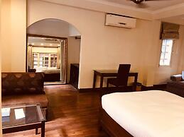 Courtyard Pujan Hotel