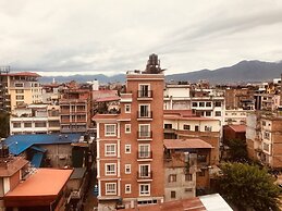 Courtyard Pujan Hotel