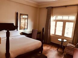 Courtyard Pujan Hotel