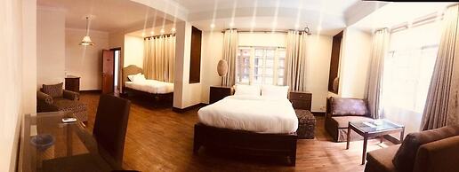 Courtyard Pujan Hotel