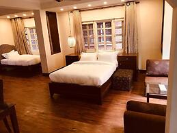 Courtyard Pujan Hotel