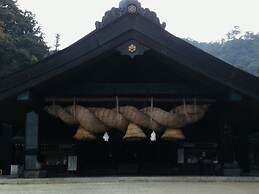 RITA IZUMO HIRATA SAKEMOCHIDA KURA