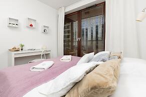 Siedmiogrodzka Apartments by Renters