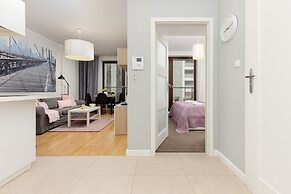 Siedmiogrodzka Apartments by Renters