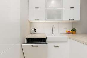 Siedmiogrodzka Apartments by Renters