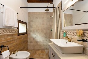 Castrum Wine Relais