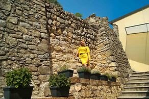 Castrum Wine Relais